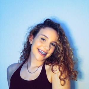 Meet your Posher, Kenzie